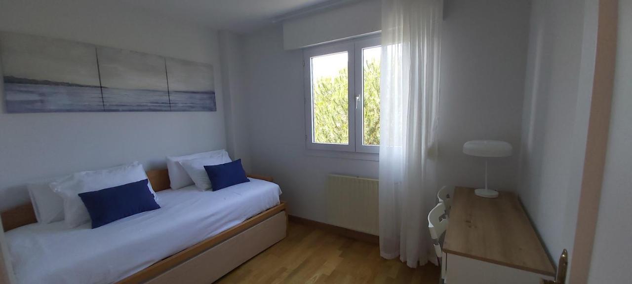 Valdenoja-Sardinero Apartment Suite Beach ซานตานเดร์ ภายนอก รูปภาพ